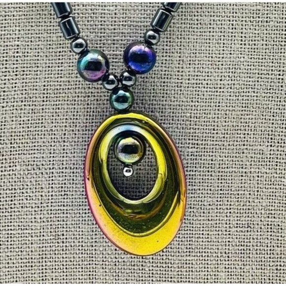 Hematite Bead Necklace Silver Tone Oil Slick Oval Pendant Classic Career Cosplay - Picture 2 of 4
